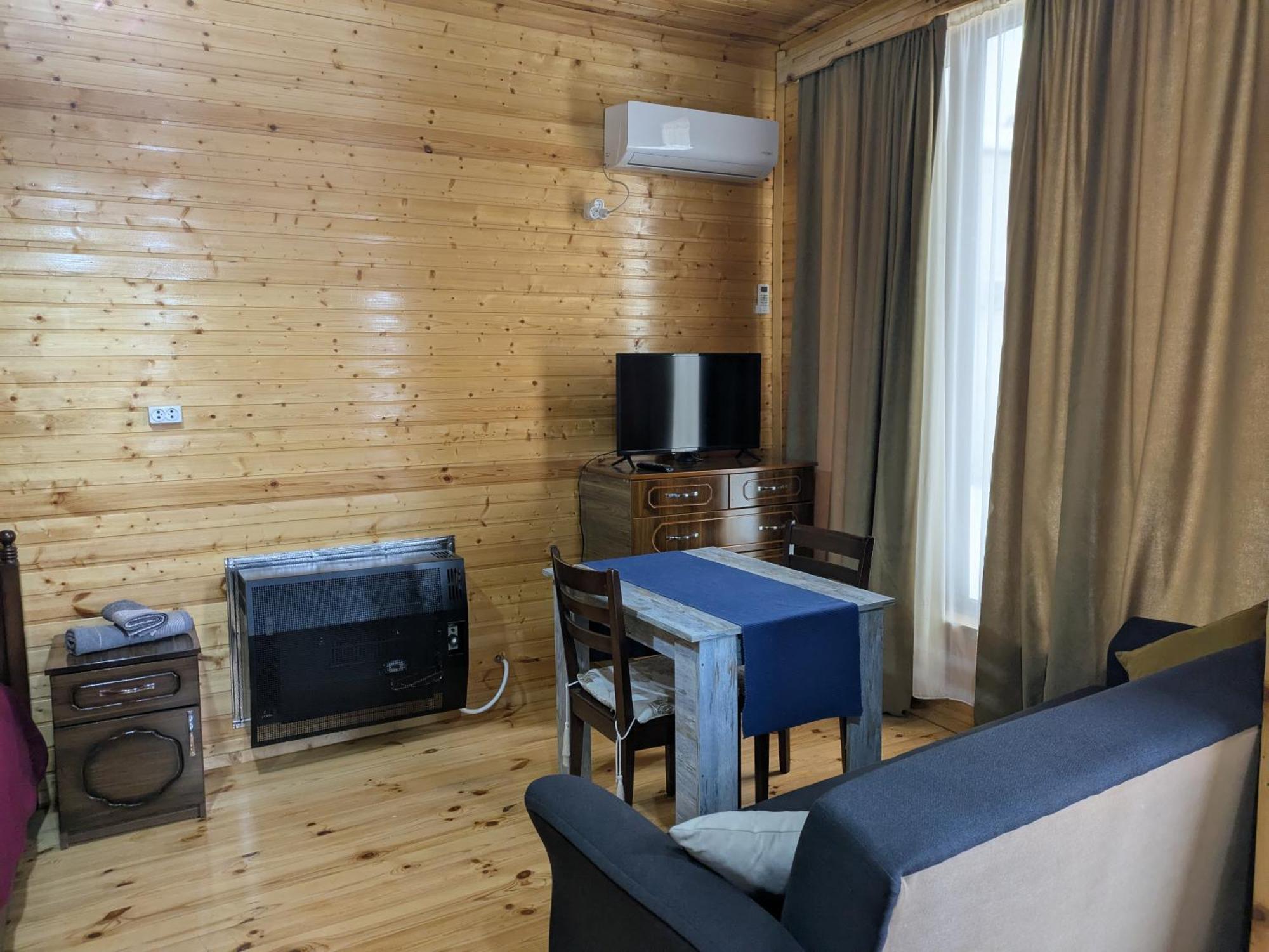 Cosy Kvara77 Sugdidi Exterior foto